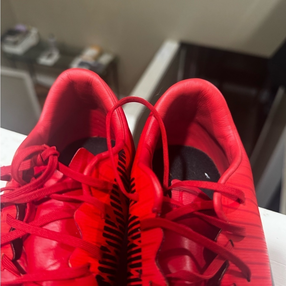 Nike Mercurial Red and Black Cleats - Picture 3 of 5